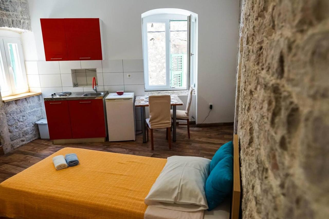 Studio Apartment In The Old City Of Sibenik Šibenik Exterior foto